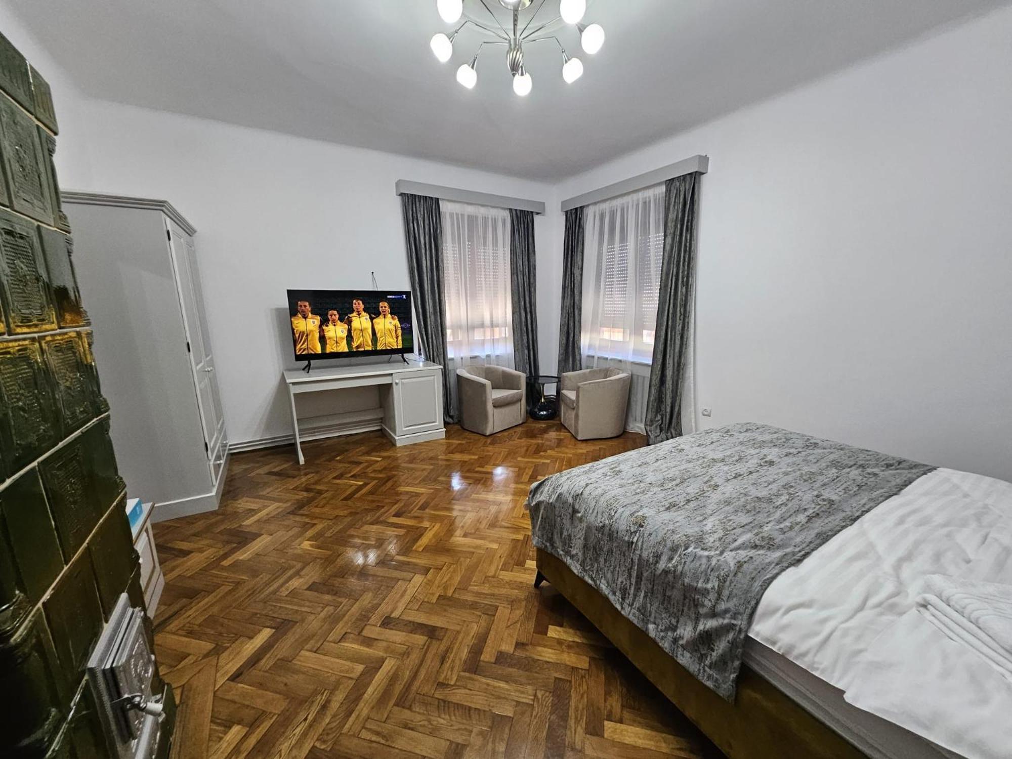 Aparthotel Casa Raduly
