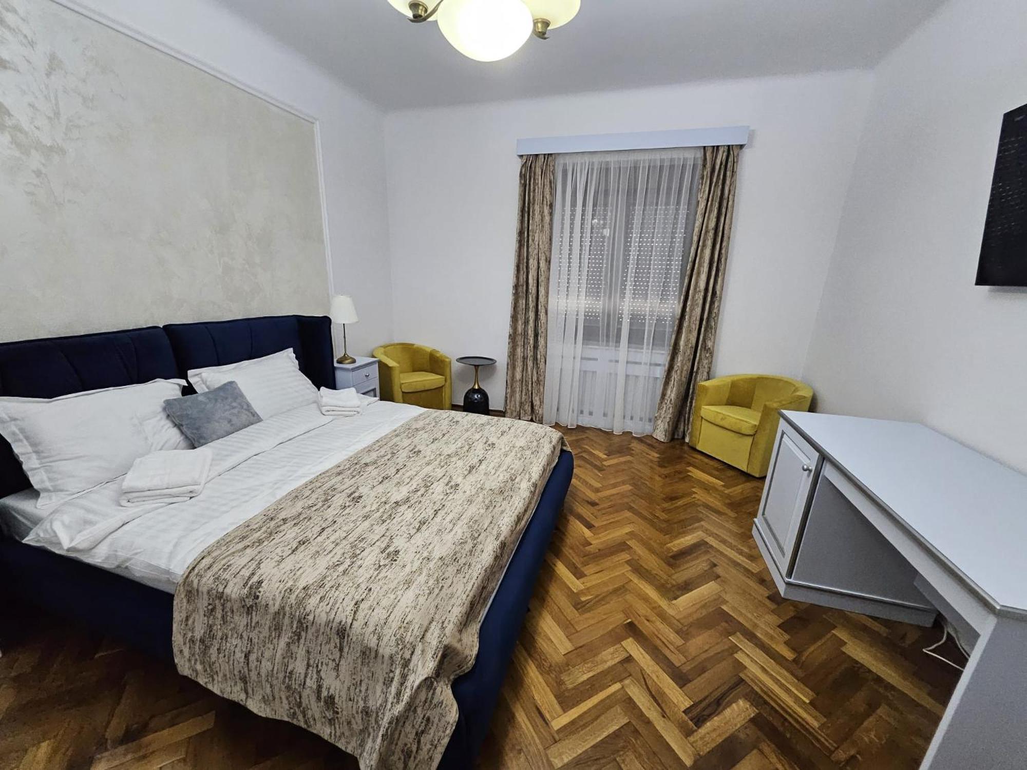 Aparthotel Casa Raduly *